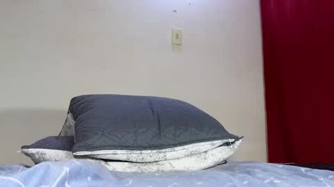 Snapshot of drakesonxx chatting on 2, 12, 2024 Andrs  Independent Model online show from 2, 12, 2024