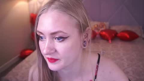 Lina online show from 11, 2, 2026