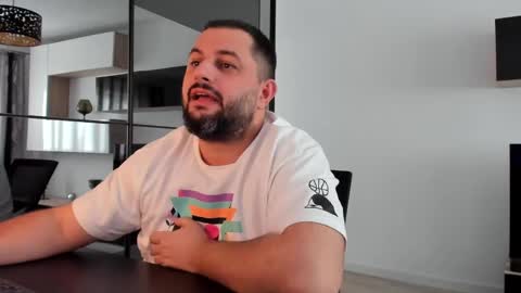 Snapshot of draven_a chatting on 1, 2, 2025 Draven A online show from 1, 2, 2025