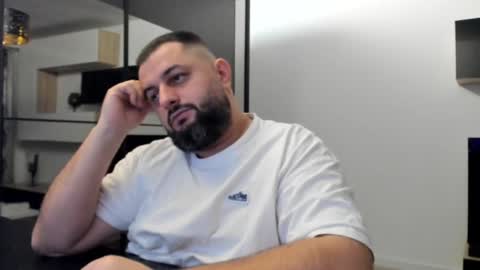 Snapshot of draven_a chatting on 4, 3, 2025 Draven A online show from 4, 3, 2025