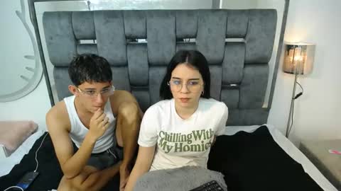 -- nicolle and jhon -- online show from 25, 1, 2025