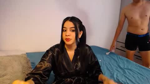 -- nicolle and jhon -- online show from 17, 3, 2026