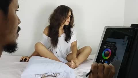 Drawturbates online show from 28, 11, 2025