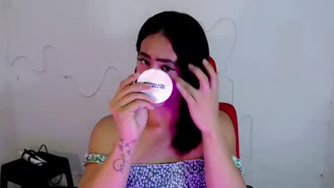 Snapshot of dream_bridexxx chatting on 25, 6, 2026 alexa online show from 25, 6, 2026