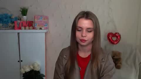 Snapshot of dream_mari chatting on 26, 9, 2025 Mari online show from 26, 9, 2025