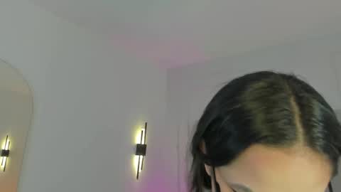 Snapshot of dream_nena chatting on 28, 9, 2025 N E N A online show from 28, 9, 2025
