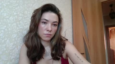 dream_petal_ online show from 8, 4, 2026