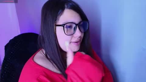 Snapshot of dreambooo_ chatting on 13, 5, 2026 C A M I L A online show from 13, 5, 2026