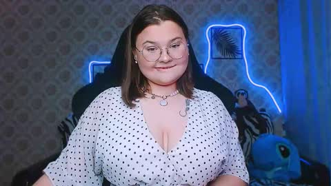 dreamforyoue2 online show from 22, 9, 2025