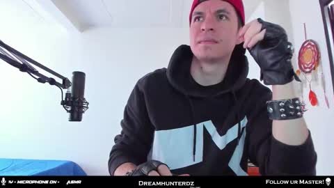 Your lord. - ONLINE  1500 Pm to 2100 Pm - New York Hour online show from 6, 11, 2025