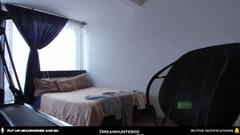 Your lord. - ONLINE  1500 Pm to 2100 Pm - New York Hour online show from 20, 12, 2025