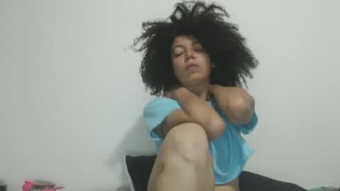Snapshot of dreamylatina chatting on 10, 3, 2026 DreamyLatina online show from 10, 3, 2026