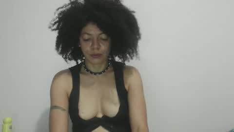 Snapshot of dreamylatina chatting on 2, 4, 2026 DreamyLatina online show from 2, 4, 2026