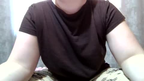 DreamyLunax online show from 21, 2, 2026