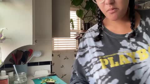 Snapshot of dreamyriri chatting on 8, 1, 2025 RIRI OR DREAMY online show from 8, 1, 2025