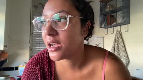 Snapshot of dreamyriri chatting on 15, 1, 2025 RIRI OR DREAMY online show from 15, 1, 2025