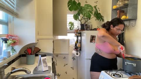 Snapshot of dreamyriri chatting on 15, 1, 2025 RIRI OR DREAMY online show from 15, 1, 2025