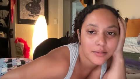 Snapshot of dreamyriri chatting on 12, 2, 2025 RIRI OR DREAMY online show from 12, 2, 2025