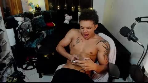 Snapshot of dres4u chatting on 23, 2, 2026 dres4u online show from 23, 2, 2026