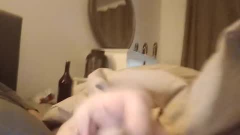 drew1982276635 online show from 22, 12, 2025