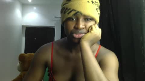 dripping_luna online show from 30, 12, 2024