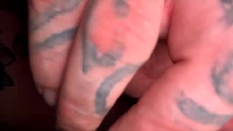 Snapshot of drippinggenie chatting on 3, 1, 2025 drippinggenie online show from 3, 1, 2025