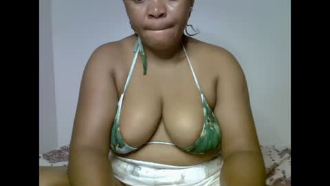 Snapshot of drippingnwet chatting on 17, 6, 2026 drippingnwet online show from 17, 6, 2026