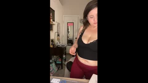 Drippy kitty  online show from 9, 2, 2026