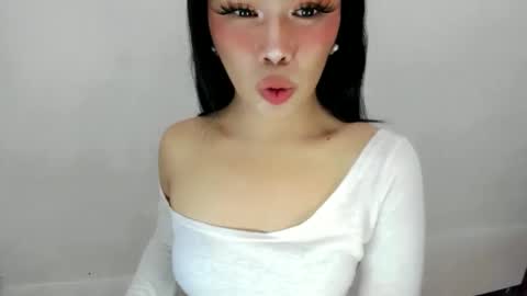Snapshot of dripqueenxoxo chatting on 26, 9, 2025 miss. Erika online show from 26, 9, 2025