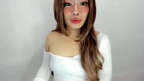 Snapshot of dripqueenxoxo chatting on 7, 10, 2025 miss. Erika online show from 7, 10, 2025