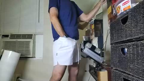 Snapshot of drmbigg chatting on 28, 6, 2026 Hello Hope you enjoy what you see. I love attention in dirty talk and tips thickcock edging precum dirtyTalk C2C online show from 28, 6, 2026