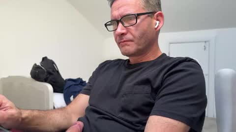 Snapshot of drnickarman chatting on 6, 10, 2025 Nick online show from 6, 10, 2025