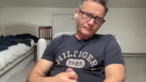 Snapshot of drnickarman chatting on 19, 10, 2025 Nick online show from 19, 10, 2025