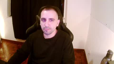 Snapshot of droooooones chatting on 7, 2, 2025 droooooones online show from 7, 2, 2025