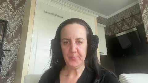 Snapshot of drresa chatting on 28, 2, 2025 Dr. Resa online show from 28, 2, 2025