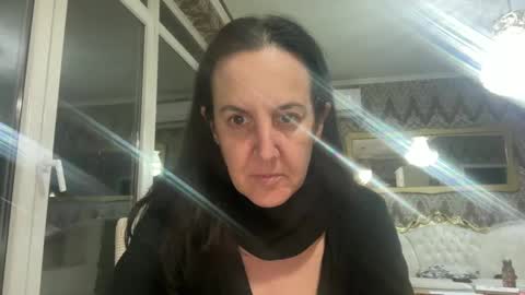 Snapshot of drresa chatting on 2, 3, 2025 Dr. Resa online show from 2, 3, 2025