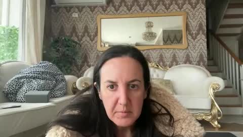 Snapshot of drresa chatting on 11, 3, 2025 Dr. Resa online show from 11, 3, 2025