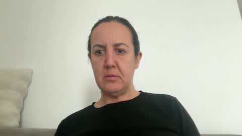 Snapshot of drresa chatting on 16, 12, 2025 Dr. Resa online show from 16, 12, 2025