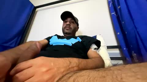 Snapshot of drspunkalott chatting on 21, 12, 2025 drspunkalott online show from 21, 12, 2025