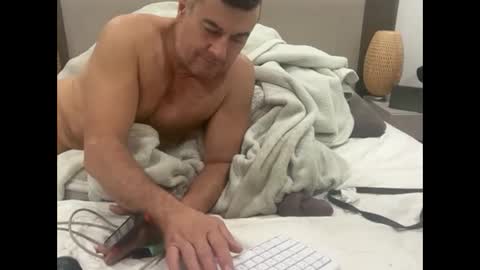 Dude online show from 18, 4, 2026