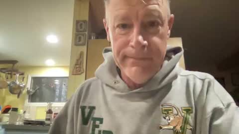 Snapshot of dudeinnh chatting on 22, 9, 2025 Steve online show from 22, 9, 2025