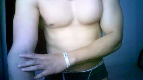 Snapshot of duhe1234 chatting on 24, 9, 2025 duhe1234 online show from 24, 9, 2025