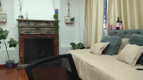 C E L E S T E  online show from 5, 11, 2025