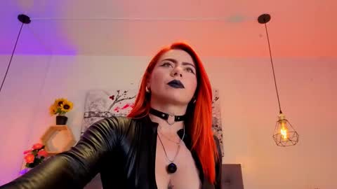 Snapshot of dulce_charlottee chatting on 27, 11, 2025 DULCE online show from 27, 11, 2025