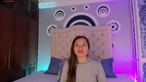 Snapshot of dulce_girls chatting on 14, 7, 2026 Dulce online show from 14, 7, 2026