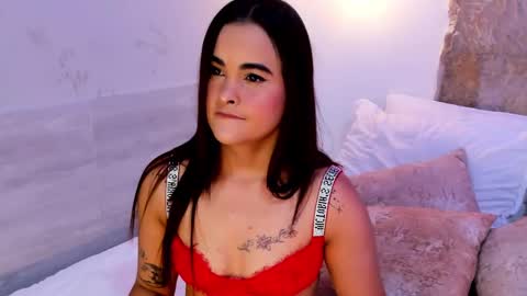 Dulcee Garcia online show from 2, 10, 2025