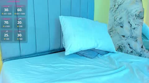   online show from 10, 1, 2025