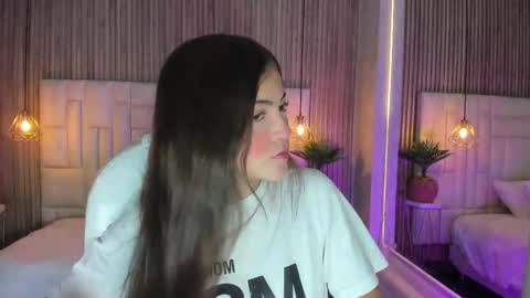 dulcevela online show from 2, 10, 2025