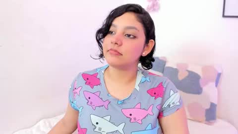 Snapshot of dullce77 chatting on 18, 11, 2025 Dulce online show from 18, 11, 2025