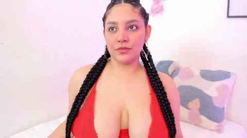 Snapshot of dullce77 chatting on 22, 11, 2025 Dulce online show from 22, 11, 2025